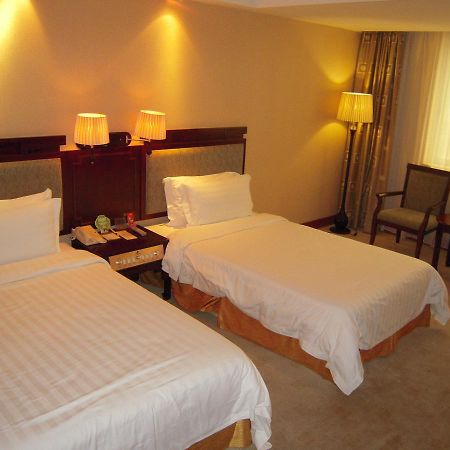 De Sense Hotel Guangdong Canton Esterno foto