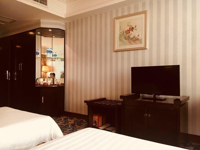 De Sense Hotel Guangdong Canton Esterno foto