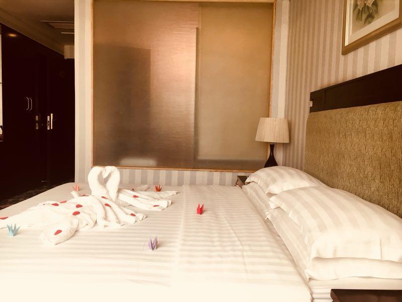 De Sense Hotel Guangdong Canton Esterno foto