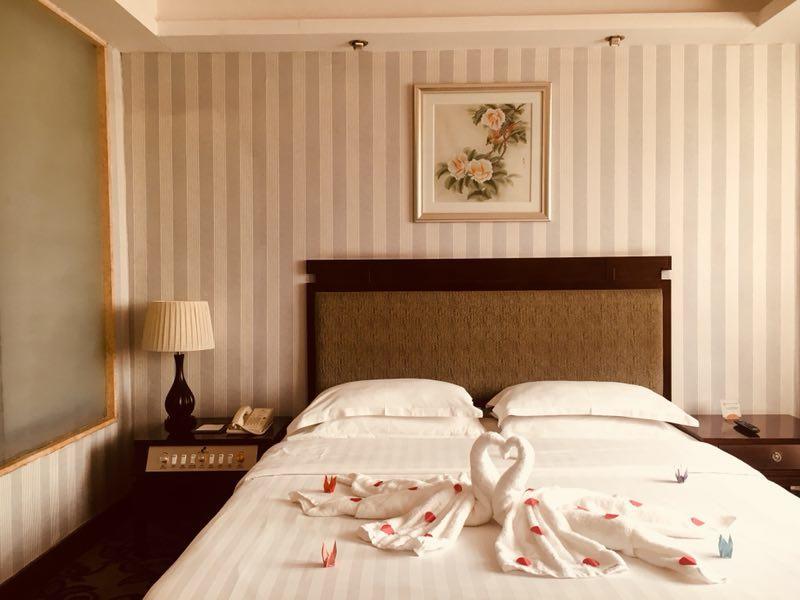 De Sense Hotel Guangdong Canton Esterno foto